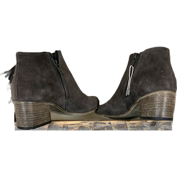 Fringe Chunky Ankle Bootie Gray SIZE 5 Western Cowgirl Italian Designer $170 NEW - Picture 4 of 9